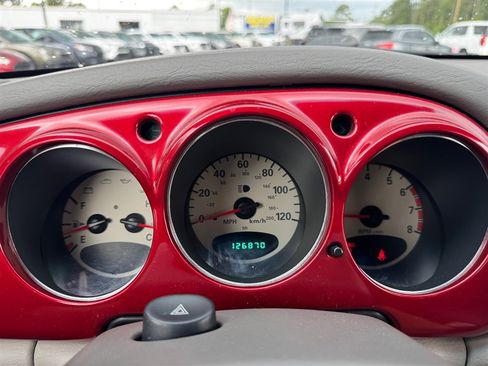 Used 2002 Chrysler PT Cruiser FWD image 11