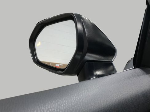 Used 2024 Toyota Camry XLE image 24