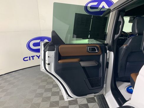 Used 2023 Ford Bronco Outer Banks w/ Sasquatch Package image 30