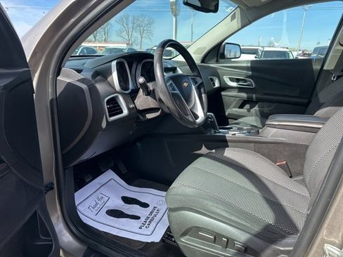 Used 2010 Chevrolet Equinox LT w/ Vehicle Interface Package image 30