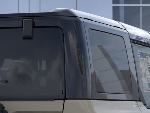 New 2025 Ford Bronco Badlands w/ Sasquatch Package image 25