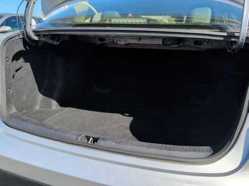 Used 2023 Toyota Corolla LE image 18