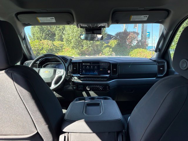 Used 2025 Chevrolet Silverado 2500 LT w/ Convenience Package AWD/4WD image 15