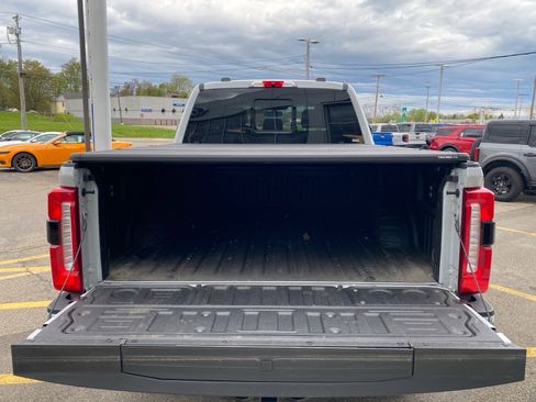 Used 2026 Ford F250 Lariat w/ Tremor Off-Road Package AWD/4WD image 26