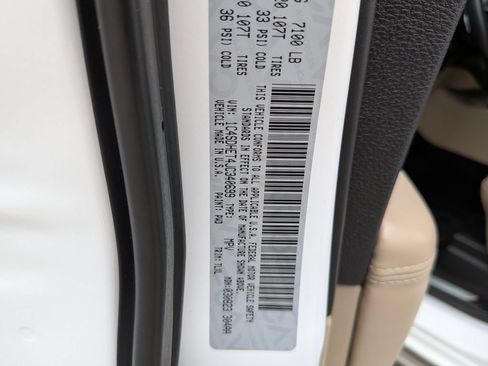 Used 2018 Dodge Durango Citadel w/ Technology Group RWD image 38