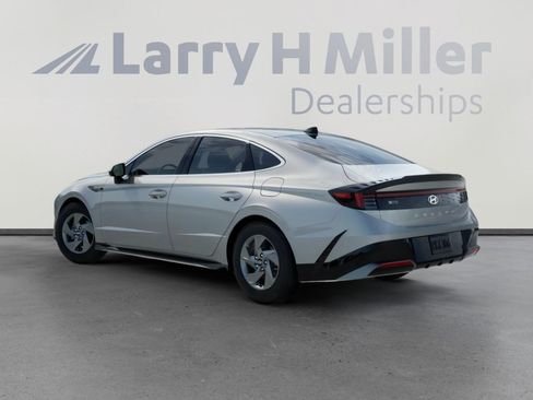 New 2026 Hyundai Sonata SE FWD image 5
