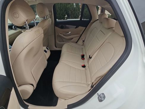 Used 2018 Mercedes-Benz GLC 300 GLC 300 image 19