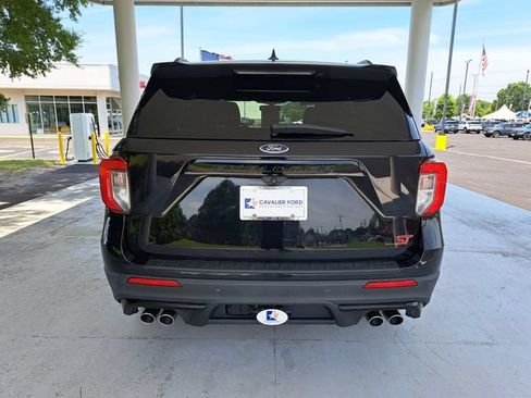 Certified 2022 Ford Explorer ST w/ ST Street Pack AWD/4WD image 5