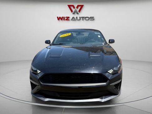 Used 2018 Ford Mustang Coupe w/ Black Accent Pkg RWD image 8