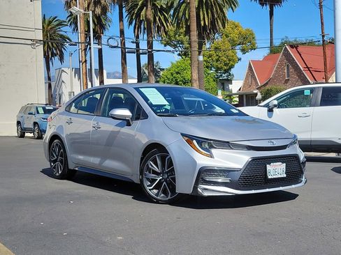 Used 2020 Toyota Corolla SE w/ Carpet Mat Package (TMS) image 30