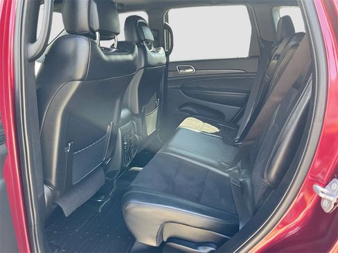 Used 2022 Jeep Grand Cherokee Laredo X image 23