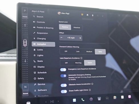 Used 2023 Tesla Model S Plaid image 25