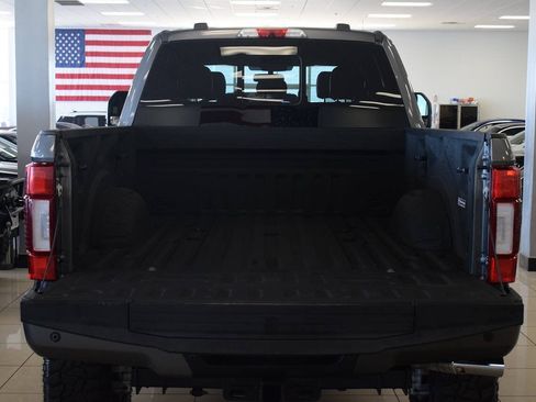 Used 2021 Ford F250 Platinum AWD/4WD image 23