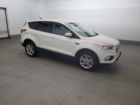 Used 2019 Ford Escape SE AWD/4WD image 11