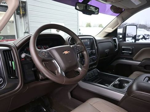 Used 2016 Chevrolet Silverado 2500 LTZ w/ LTZ Plus Package image 20