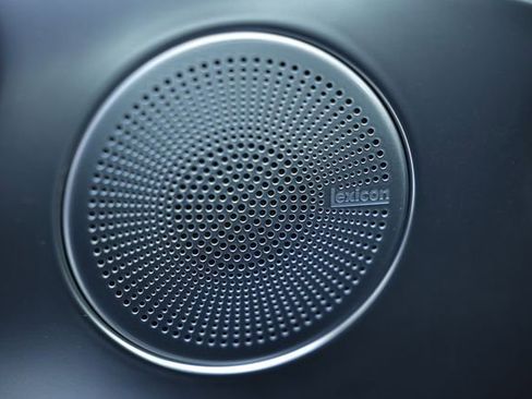 New 2026 Genesis G70 2.5T Prestige image 21