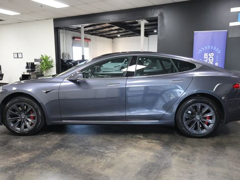 Used 2018 Tesla Model S P100D AWD/4WD image 11
