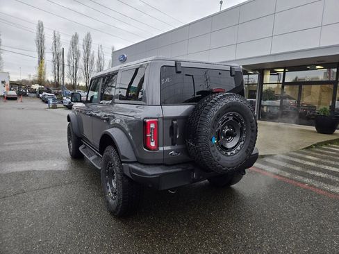 New 2025 Ford Bronco Badlands image 7