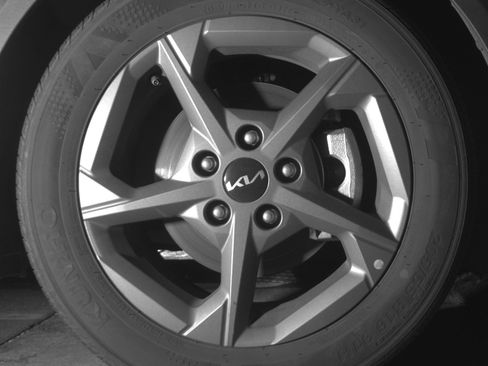 Used 2025 Kia K4 LXS image 13