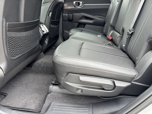 New 2026 Kia Sorento EX AWD/4WD image 21