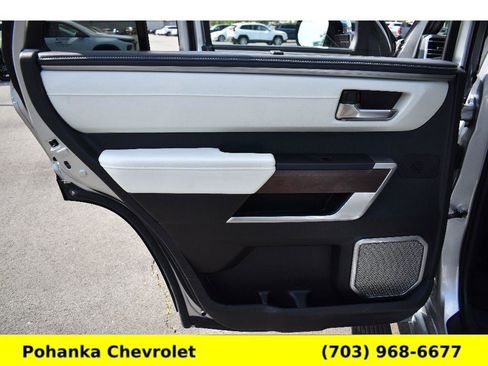 Used 2023 Toyota Sequoia Capstone AWD/4WD image 26