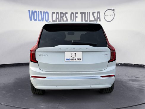 New 2025 Volvo XC90 T8 Ultra w/ Protection Package Premier image 4