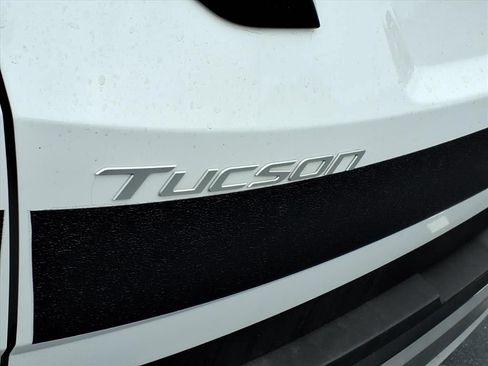 Used 2026 Hyundai Tucson SEL FWD image 6