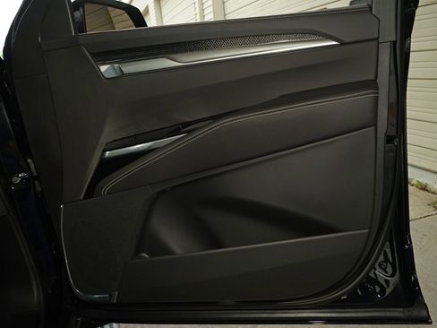 Used 2026 Cadillac Escalade V image 28