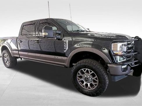 Used 2022 Ford F250 King Ranch AWD/4WD image 3