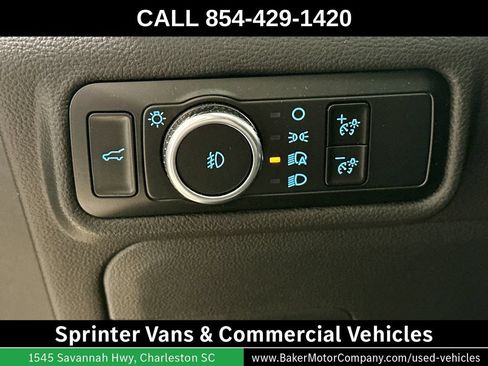 Used 2023 Ford Explorer Limited w/ Equipment Group 301A AWD/4WD image 11