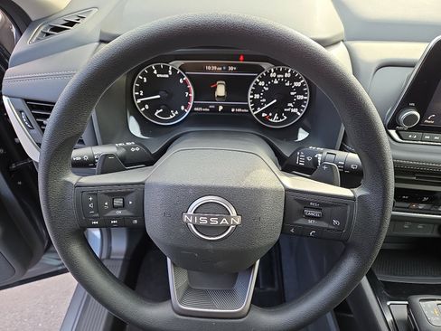 New 2026 Nissan Rogue S image 8