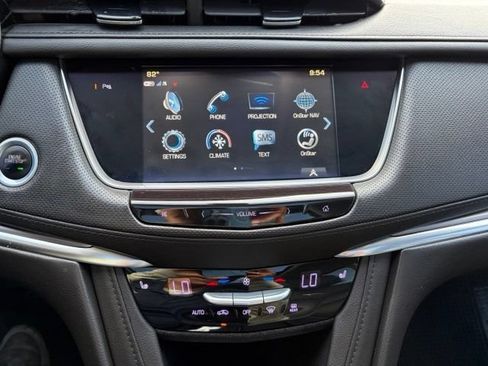 Used 2018 Cadillac XT5 Luxury FWD image 23