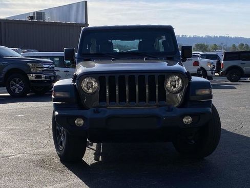 Used 2021 Jeep Wrangler Unlimited Sport image 9