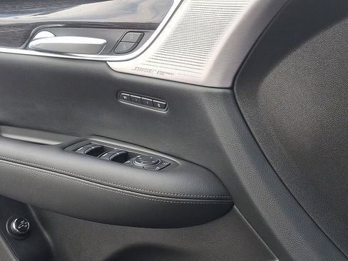 Certified 2021 Cadillac XT5 Premium Luxury image 14