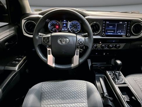 Used 2023 Toyota Tacoma SR5 AWD/4WD image 9