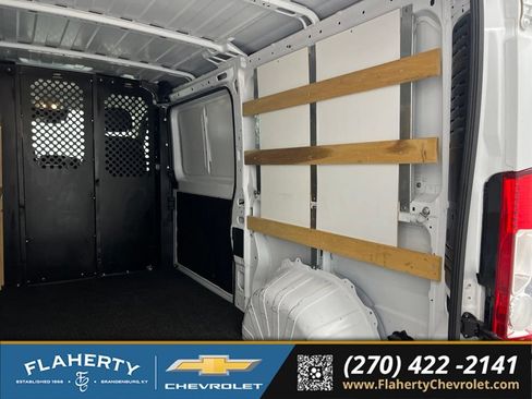 Used 2023 RAM ProMaster 2500 FWD image 19