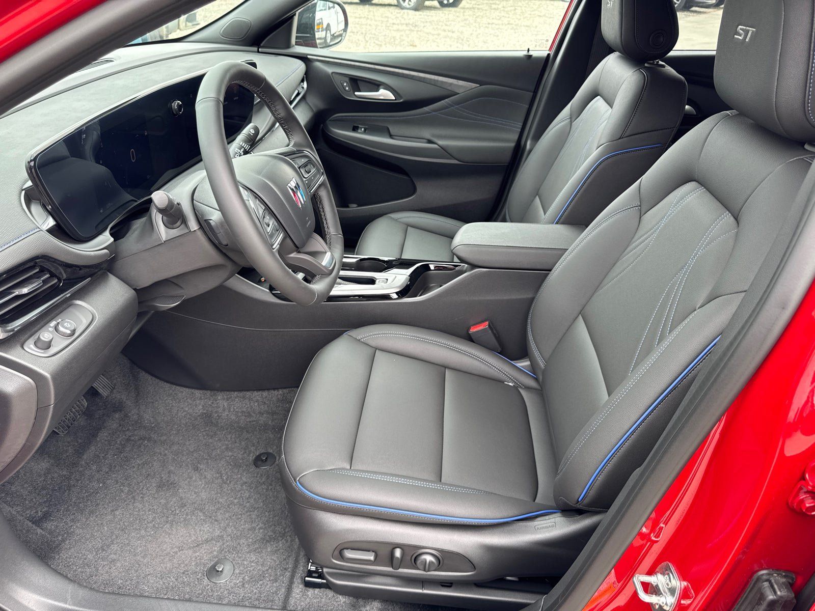 Used 2026 Buick Envista Sport Touring w/ Convenience I Package FWD image 29