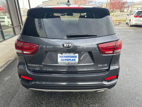 Used 2019 Kia Sorento EX image 6