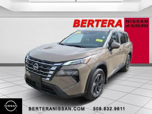 Certified 2024 Nissan Rogue SV image 5