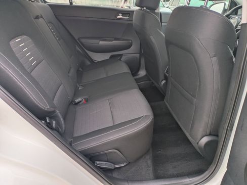 Used 2019 Kia Sportage LX w/ LX Popular Package image 22