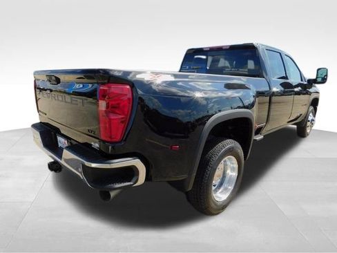 New 2026 Chevrolet Silverado 3500 LTZ w/ LTZ Plus Package image 9
