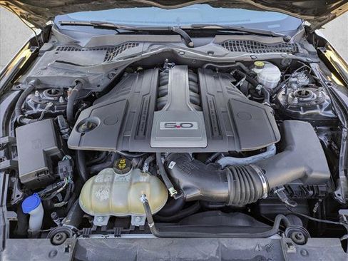 Used 2020 Ford Mustang GT w/ Equipment Group 301A image 21