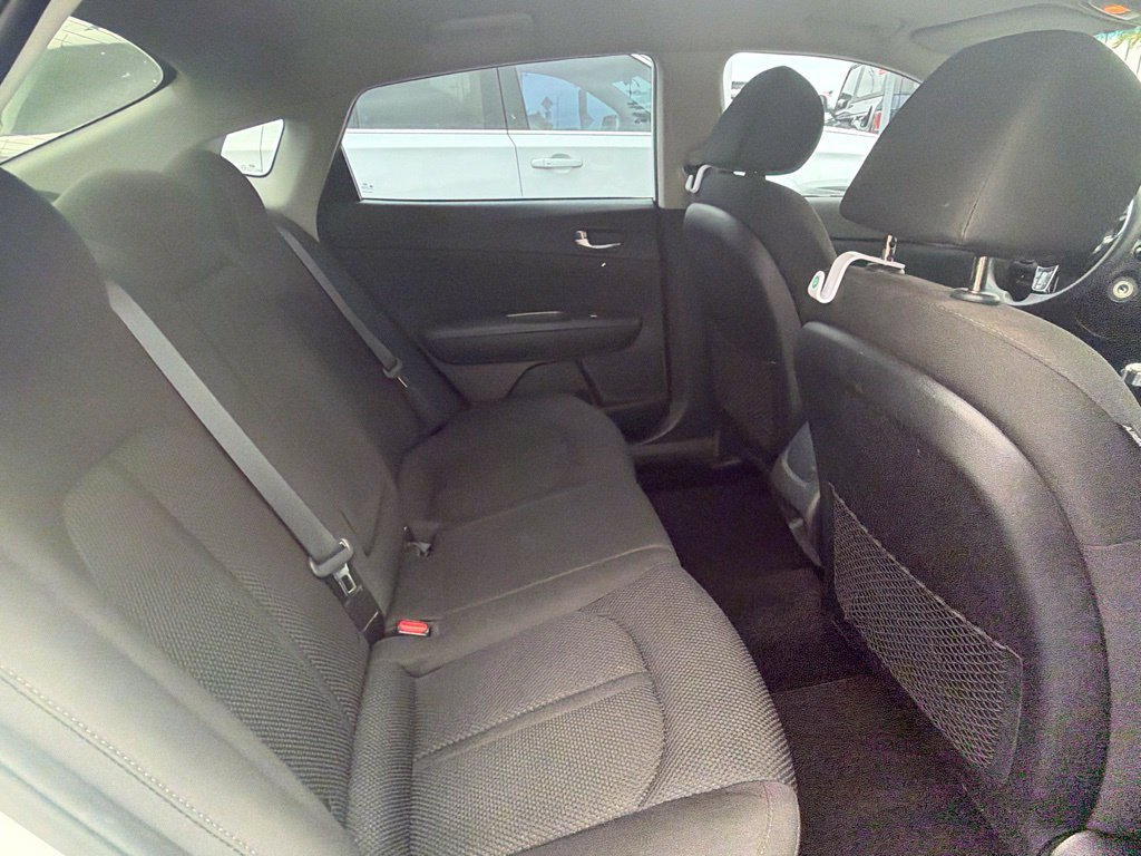 Used 2019 Kia Optima LX FWD image 8