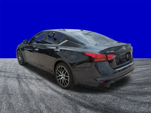 Used 2021 Nissan Altima 2.5 SL FWD image 6