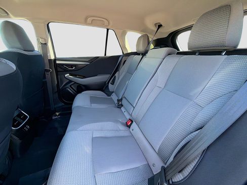 Used 2025 Subaru Outback Premium w/ Popular Package #1A image 21