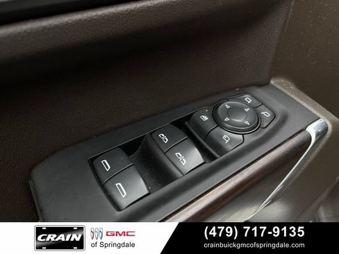 Used 2021 GMC Sierra 1500 SLT w/ SLT Premium Package AWD/4WD image 12