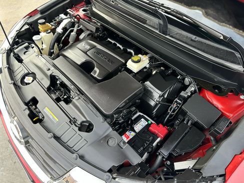 Used 2019 Nissan Pathfinder SV image 60