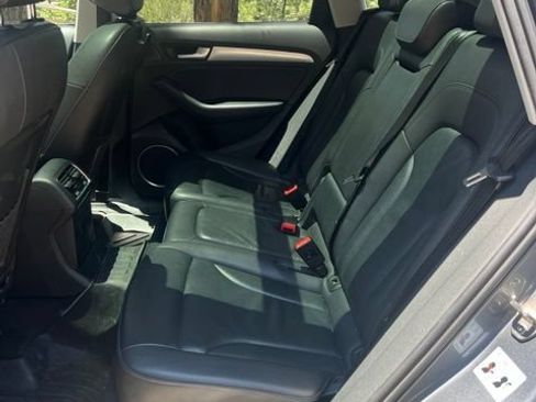 Used 2016 Audi Q5 2.0T Premium Plus w/ Technology Package AWD/4WD image 3