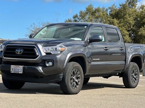 Used 2022 Toyota Tacoma SR5 image 8