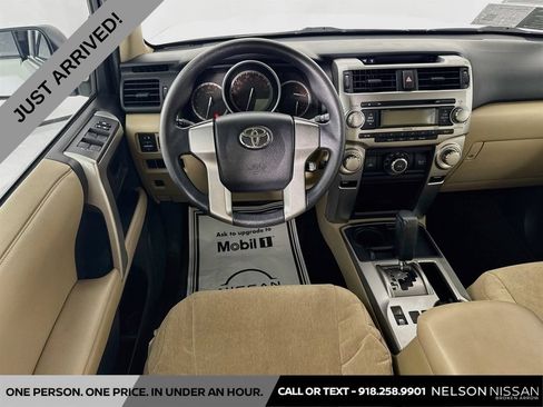 Used 2010 Toyota 4Runner SR5 RWD image 19